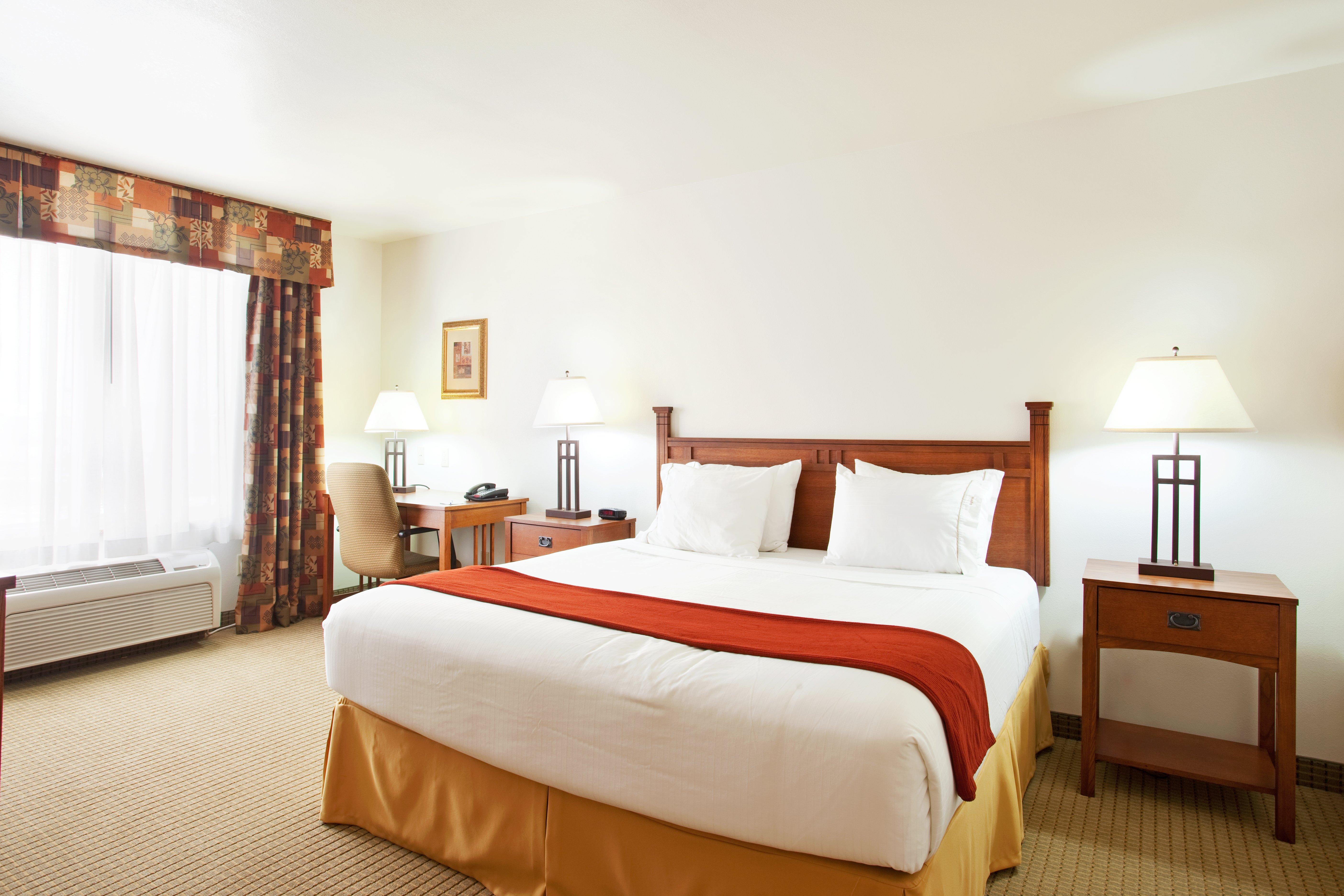 Holiday Inn Express Hotel & Suites Mattoon By Ihg Buitenkant foto